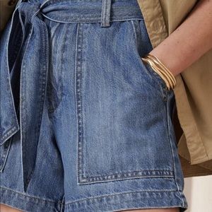 Banana Republic Denim Utility Jean Shorts with Belt Size 26/2 New $65